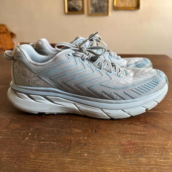 Hoka One One x Outdoor Voices Clifton 4 Sneakers Mist Blue - Picture 4 of 8